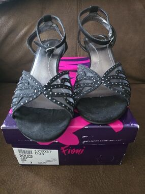 2/$15 FIONI Black Beaded Strappy Dress Heels